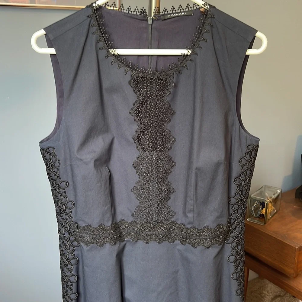 T Tahari Navy Dress size 10 - Picture 4 of 7
